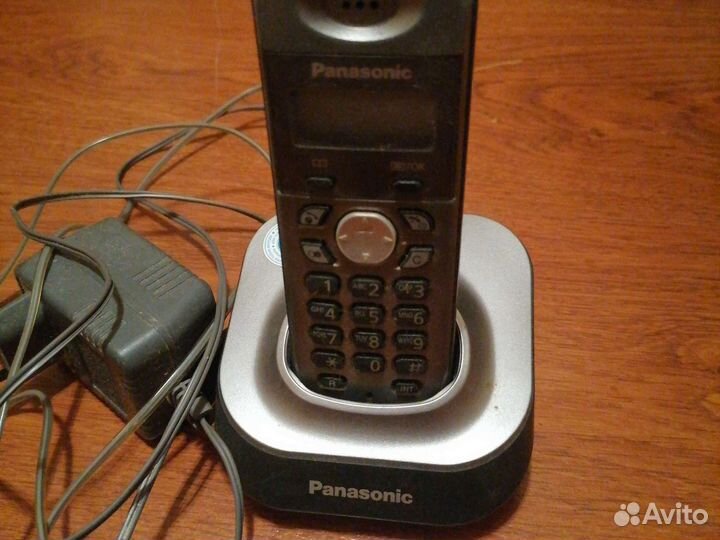 Домашний телефон panasonic