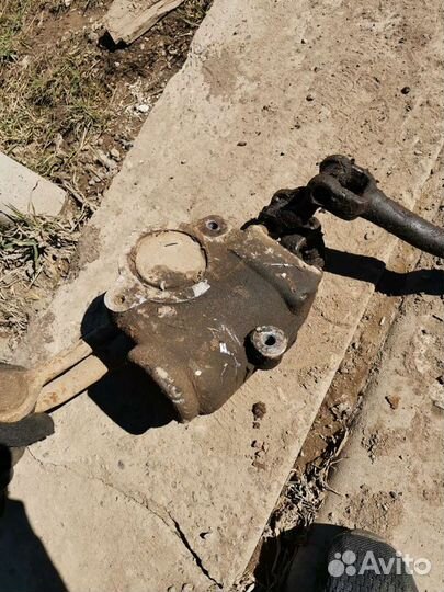 Продам рулевой редуктор на газель бу
