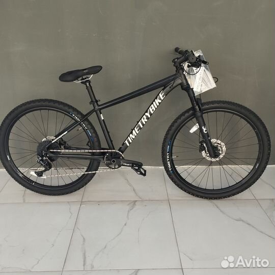 Велосипед 27,5 размер 16 гидравлика
