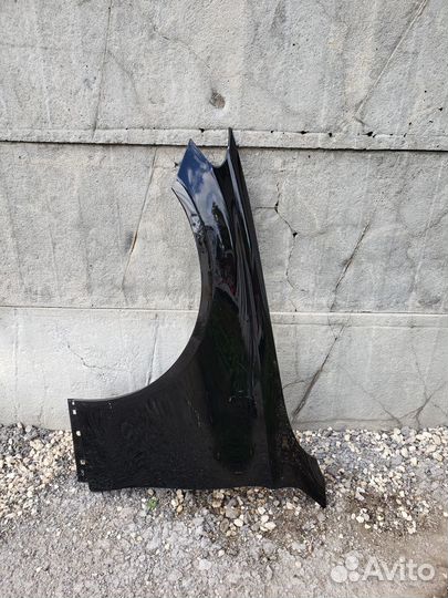 Mercedes-Benz W205 Крыло переднее Левое