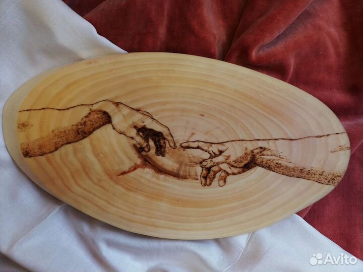 Картина на спиле дерева методом пирографии