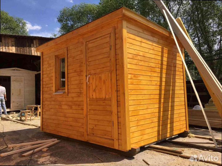Деревянная бытовка на дачу