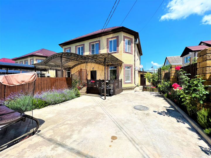 Дом 117 м² на участке 4 сот.