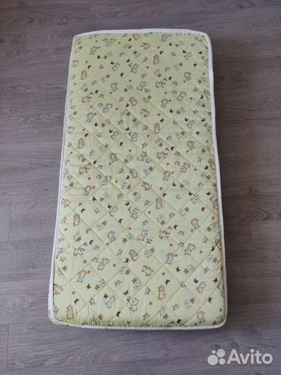 Кровать для новорожденных