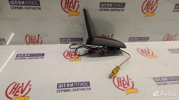 Антенна задняя на крышу задняя Cadillac SRX