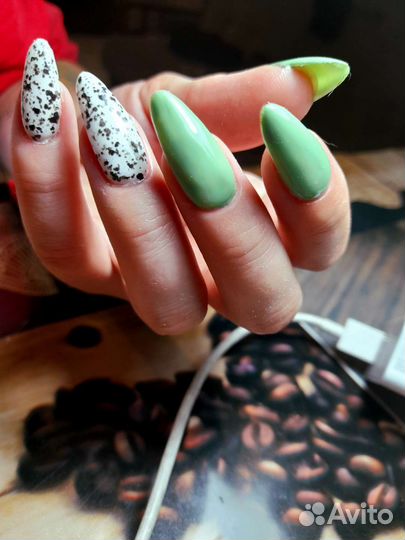 Наращивание ногтей