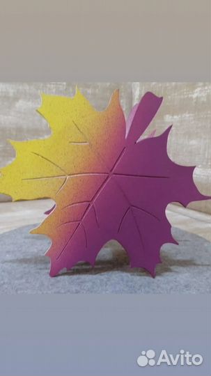 Кашпо Лист кленовый