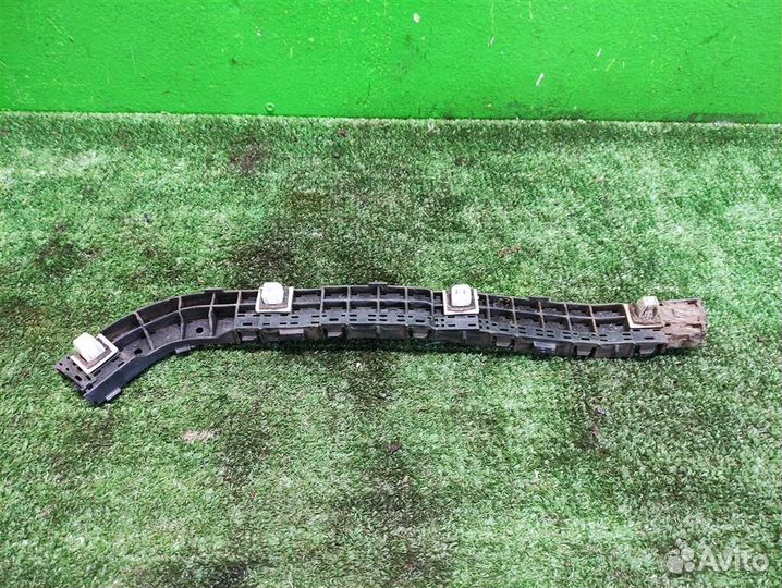 Кронштейн бампера заднего правый Honda CR-V 3 (RE