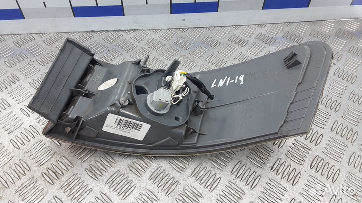 Фонарь 8156005190 Toyota Avensis T27 (2009-2011)