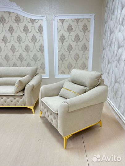 Диван и кресло