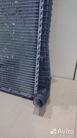 Радиатор (установка/гарантия) Bmw X5 E53 M54B30