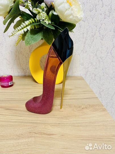 Духи женские Carolina Herrera