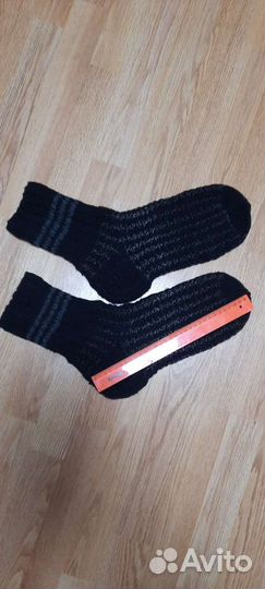 Вязаные носки большого размера