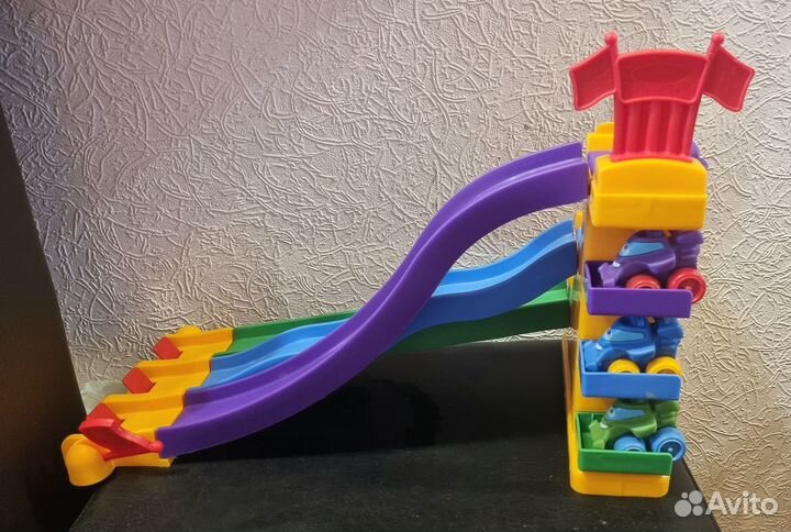 Развивающие игрушки Hasbro