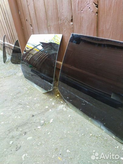 Задние боковые стекла на ваз