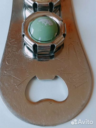 Открывалка для бутылок с крышками