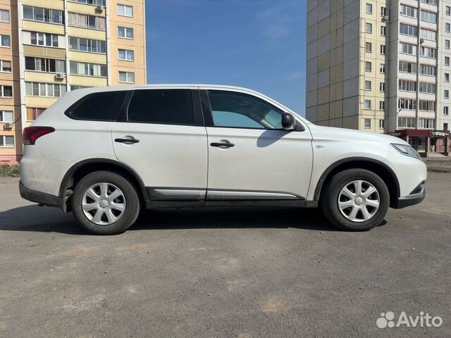 Mitsubishi Outlander 2.0 CVT, 2020, 52 700 км