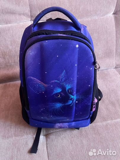 Школьный рюкзак