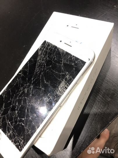 iPhone 6S, 16 ГБ