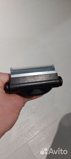 Щетка для вычесывания фурминатор