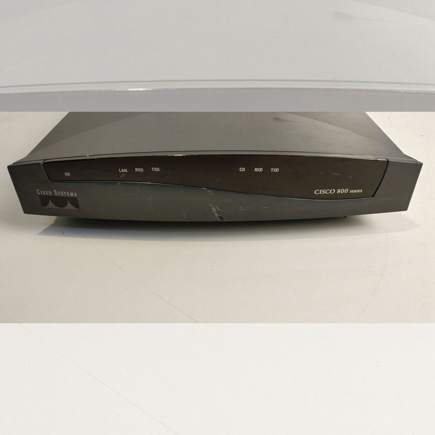 Маршрутизатор Cisco 805