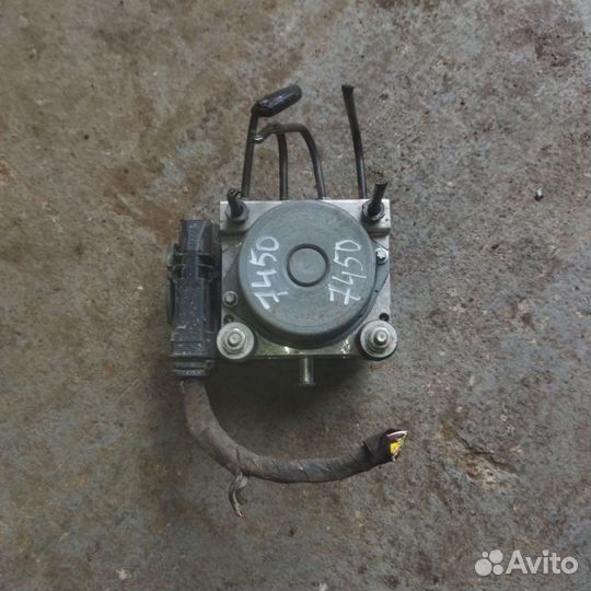 Блок ABS (насос) Nissan Almera G15