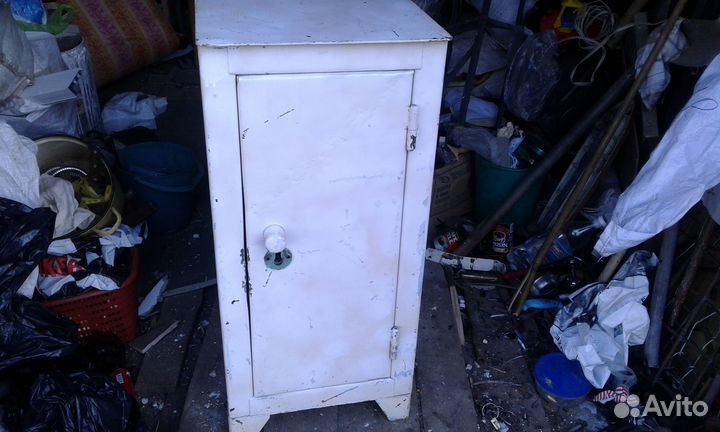 Сейф металлический