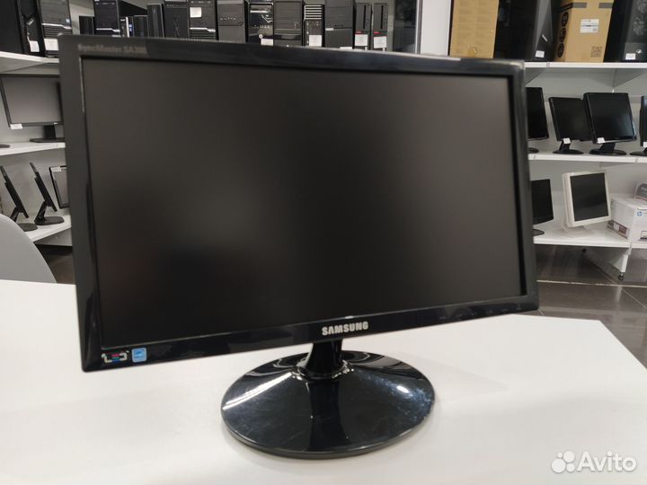 Монитор Samsung 19