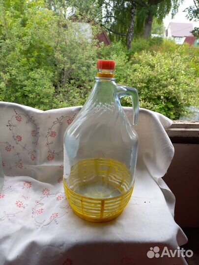 Стеклянная бутылка СССР