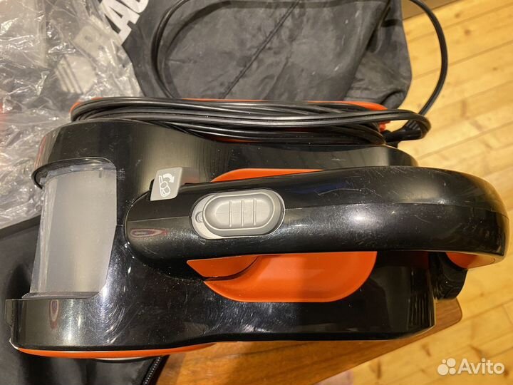 Автомобильный пылесос Black decker