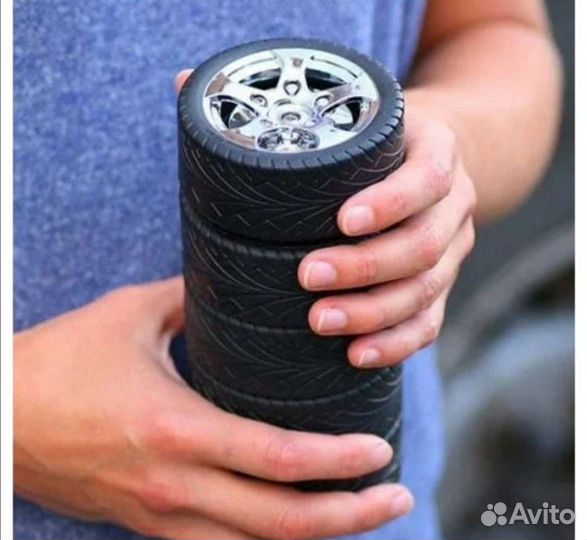 Термокружка новая подарочная для мужчины