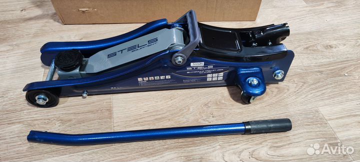 Домкрат stels 51129 гидравлический подкатной