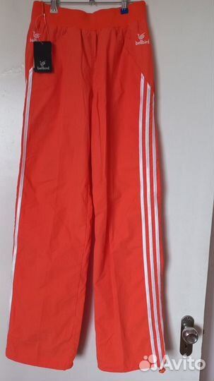 Спортивный костюм женский