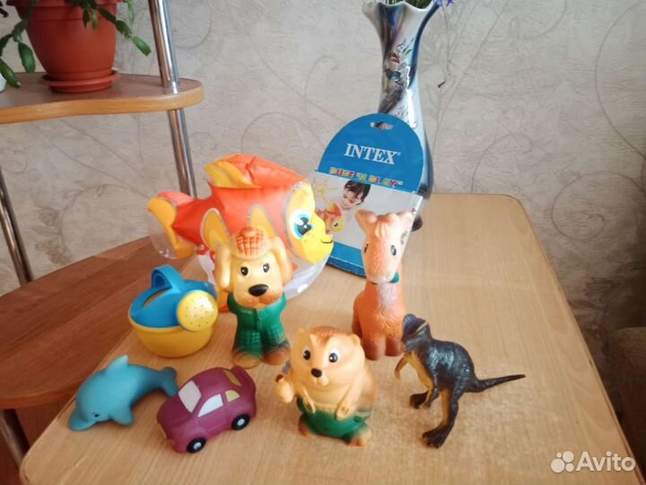 Игрушка резиновые для ванной