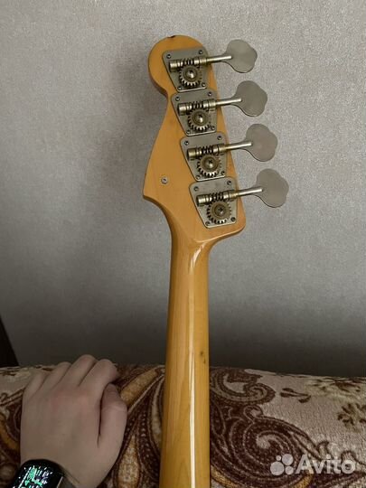 Бас гитара Fender Jazz Bass Japan