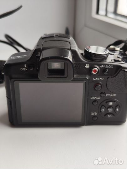 Цифровой фотоаппарат Panasonic Lumix DMS-fz38