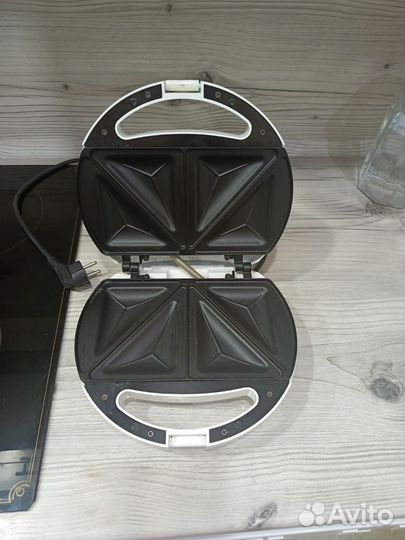 Сэндвичница