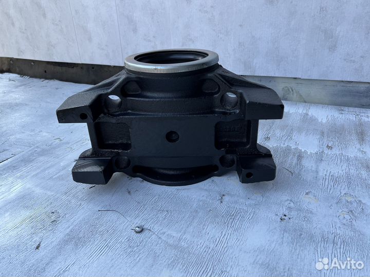 Башмак оси балансира с бронзовой втулкой камаз 652