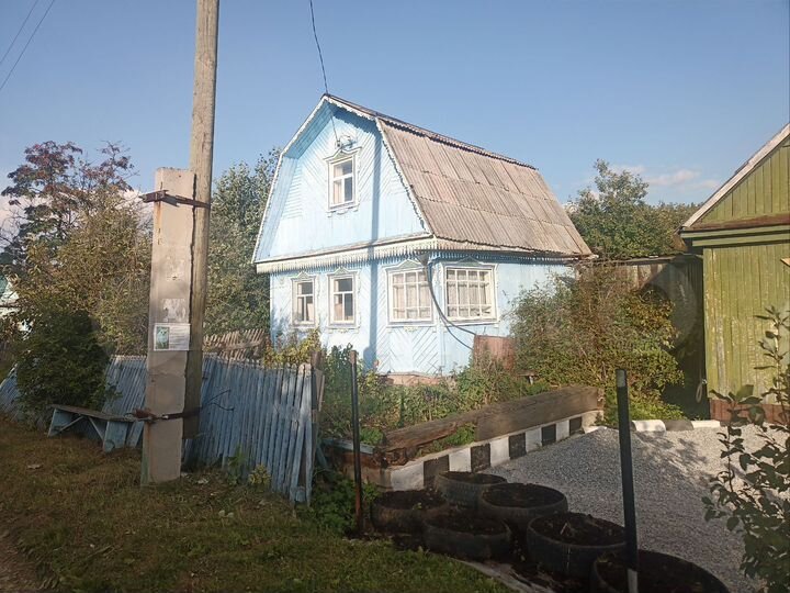 Дом 30 м² на участке 6 сот.