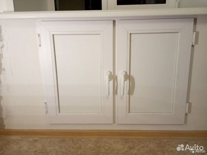 Хрущевский холодильник под окном