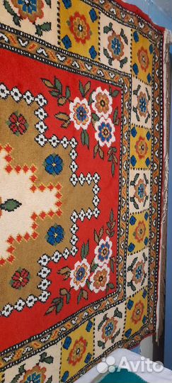 Ковёр ручной работы