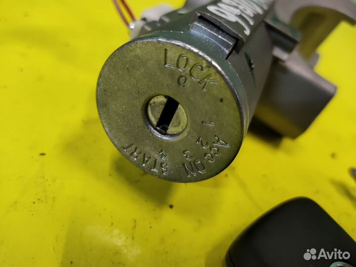 Замок зажигания Ниссан Жук F15 99810BA61C