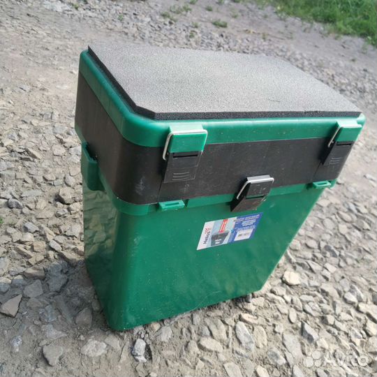 Зимний рыболовный ящик