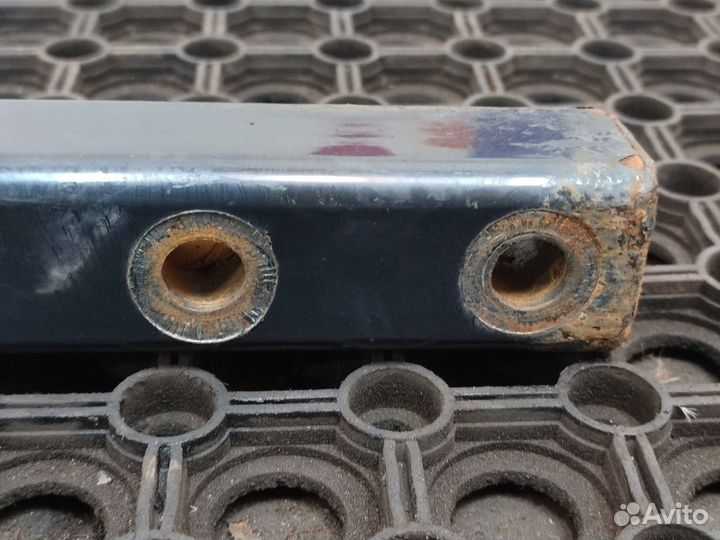 81155025632 Кронштейн глушителя Man TGX