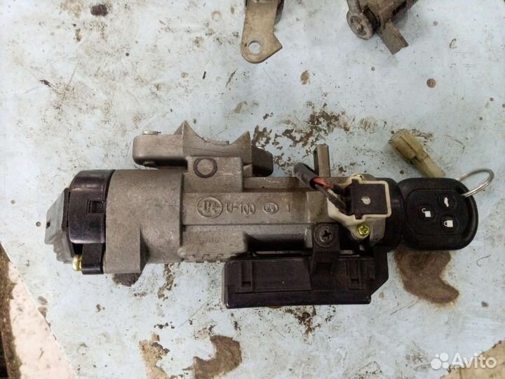 Замок зажигания lacetti