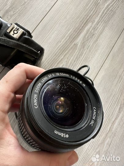 Зеркальный фотоаппарат Canon 500d