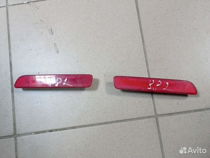 Катафот отражатель заднего бампера Suzuki SX4