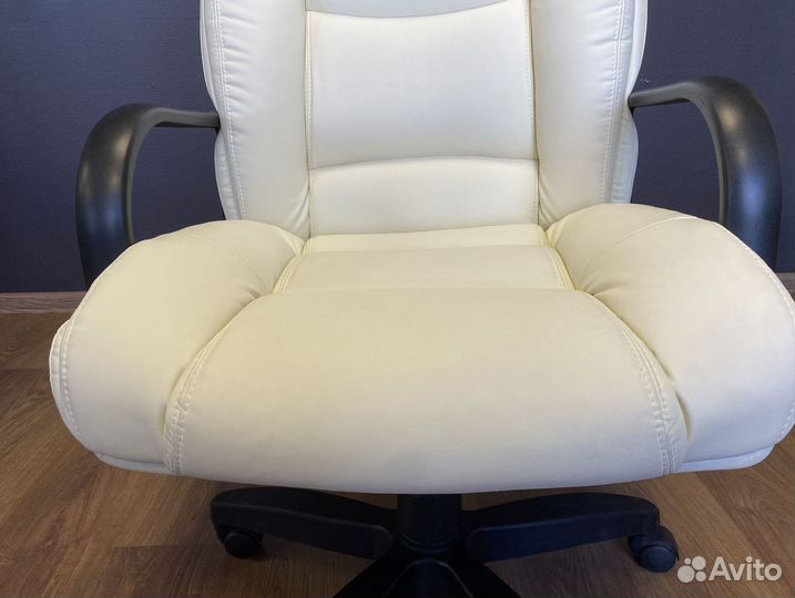 Компьютерное кресло. Доставка