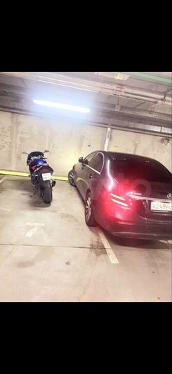 Машиноместо, 12 м²