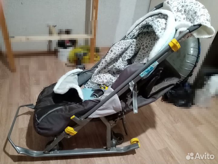 Санки коляска с колесами